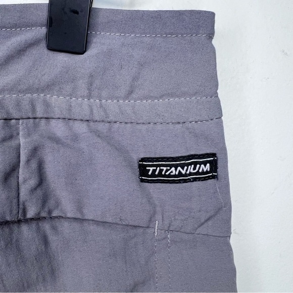 Columbia Grey Nylon Shorts Size 12 Activewear Hiking Outdoor Sporty - Picture 3 of 13